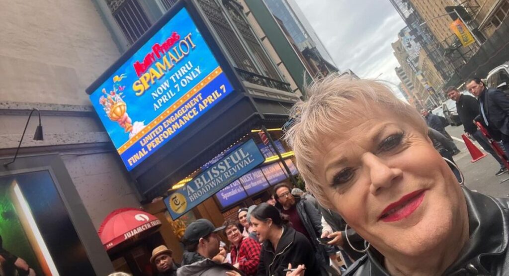 could-eddie-izzard-become-a-pilot-because-of-fear The State digest Eddie Izzard overcame his fear of flying, obtained a pilot's license, and continues to inspire with his comedy and activism.