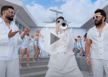 A detailed 'Housefull 5' trailer review! Discover how Akshay Kumar, Riteish Deshmukh, and Abhishek Bachchan lead a chaotic comedy mystery with a unique double climax. Release date, cast, and what to expect from this hilarious Bollywood blockbuster.