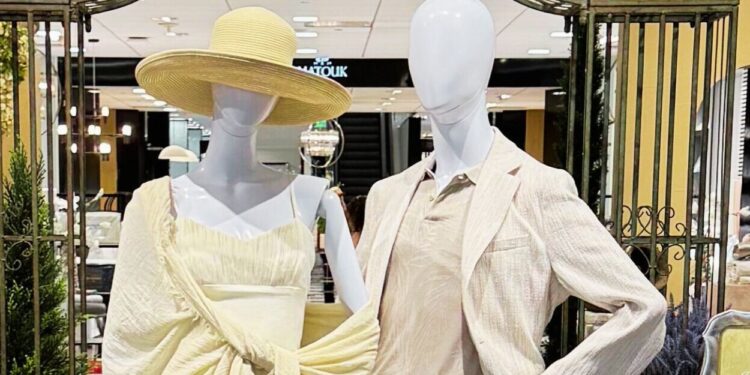 preppy-athleisure-summer-style-trends-mocha-mousse-modern-bobs The State digest Top summer fashion trends of 2025 — including preppy athleisure, mocha mousse tones, statement accessories, and versatile bob hairstyles. From tank tops to tote bags, discover how classic styles are reimagined for modern elegance and comfort